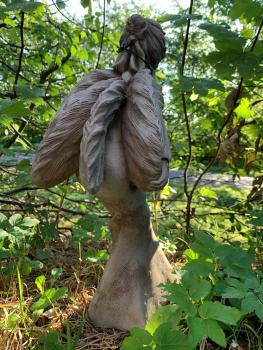 Fee VIOLET | Fiona Scott © | Pheeberts Statuary